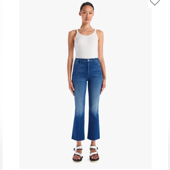 MOTHER Denim - Mother Jeans The Hustler Ankle Fray Squeeze It Jeans
$228 27